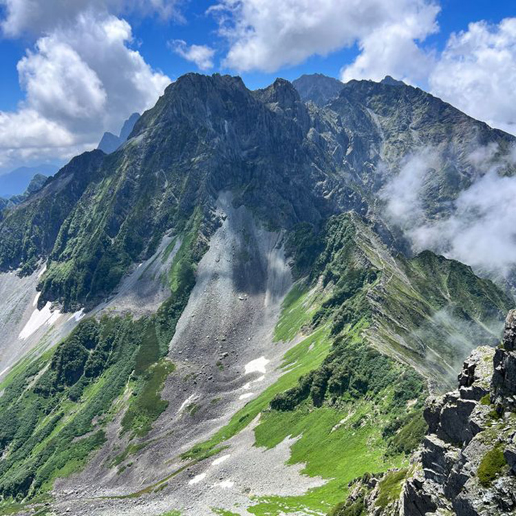Yari−Hotaka Mountains and Panorama Ginza - ALPINE RODGE ASSOCIATION